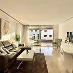 Modern Duplex Penthouse In Royal Banus Roof Top!