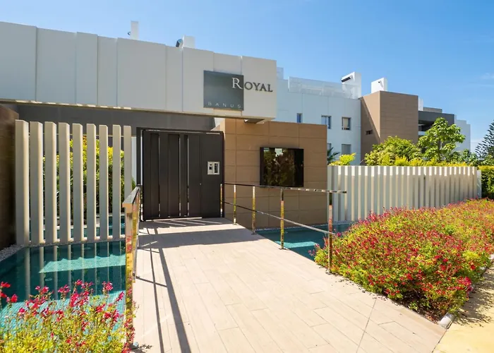 Modern Duplex Penthouse In Royal Banus Roof Top!
