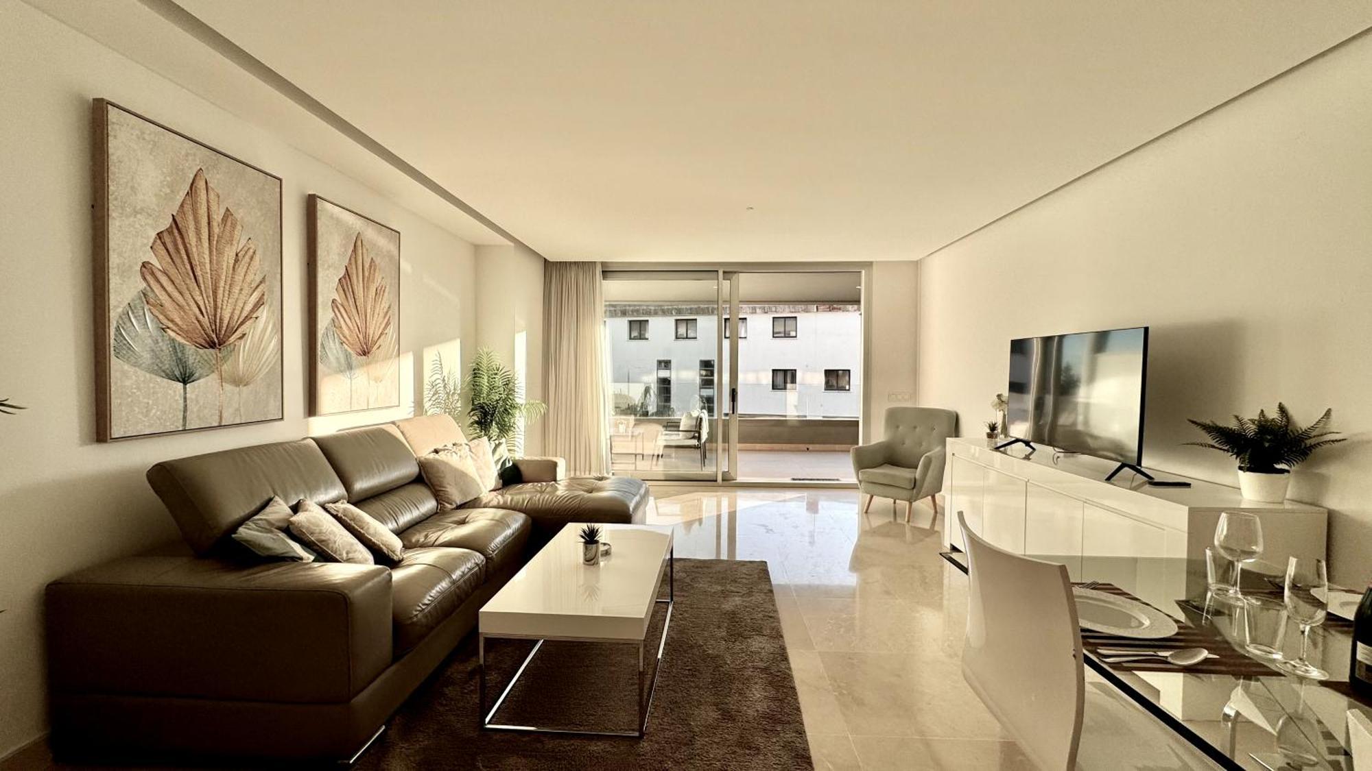 Apartment Modern Duplex Penthouse In Royal Banus Roof Top!