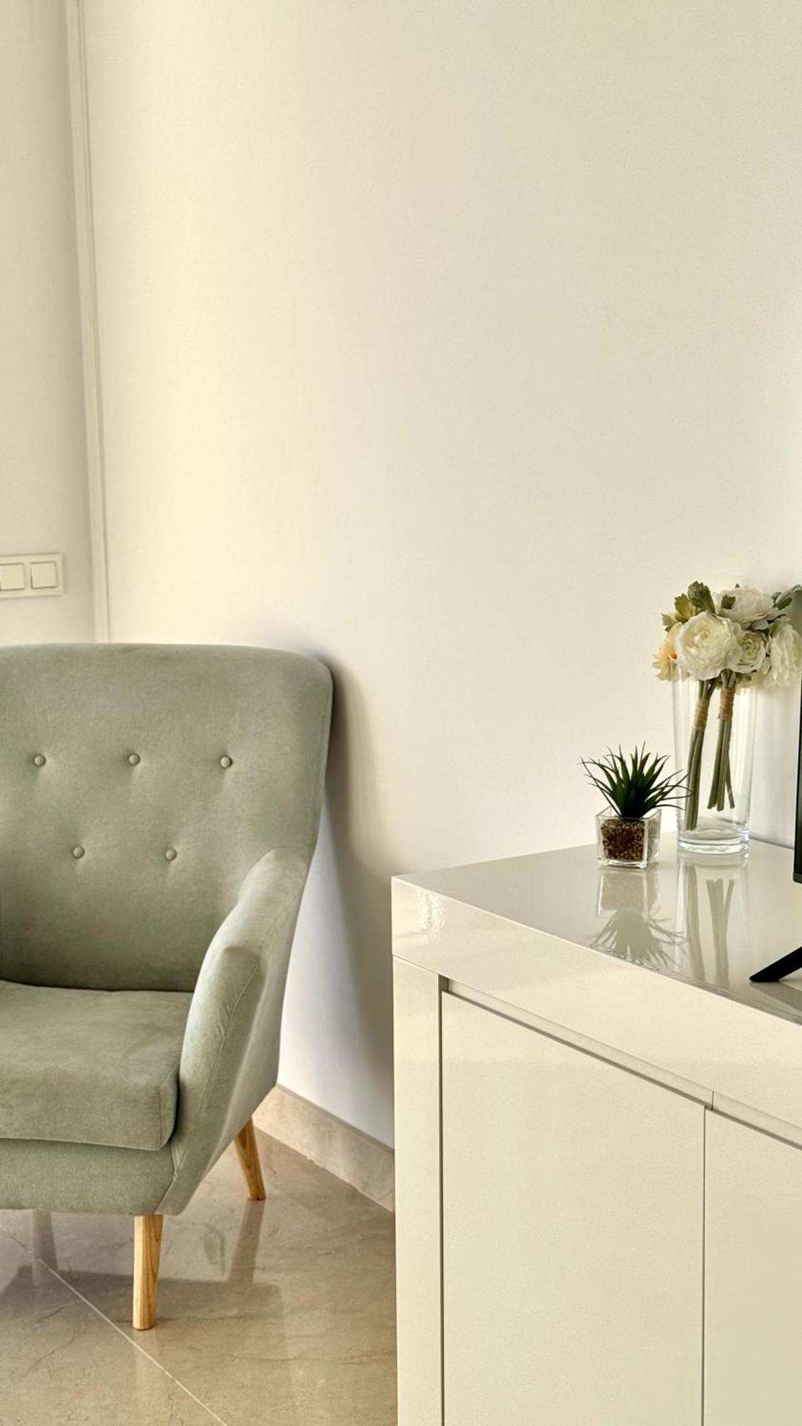 Modern Duplex Penthouse In Royal Banus Roof Top! *