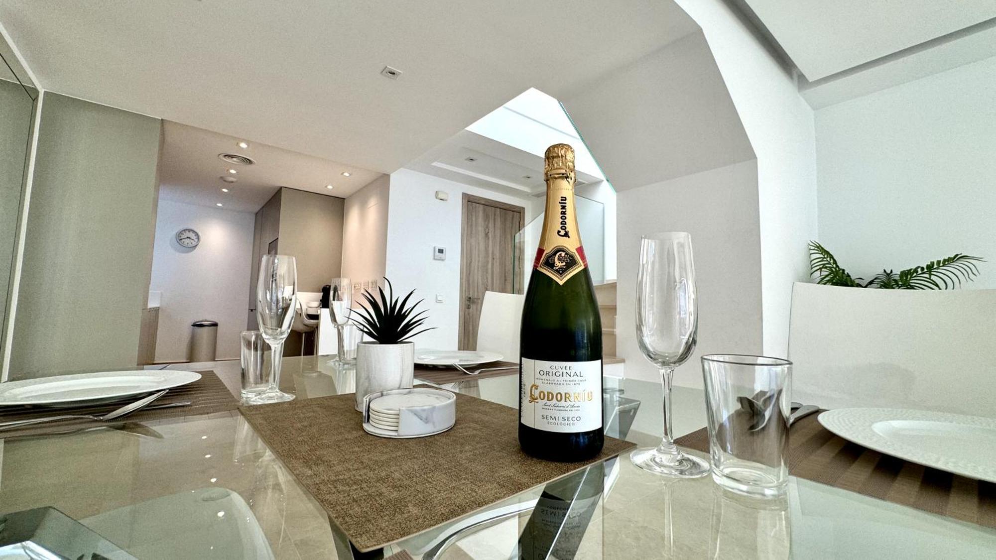Apartment Modern Duplex Penthouse In Royal Banus Roof Top!