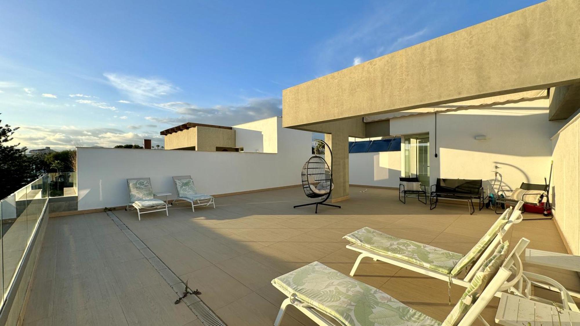 Apartment Modern Duplex Penthouse In Royal Banus Roof Top! *