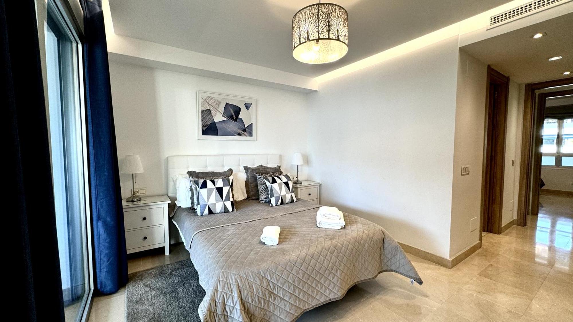 Modern Duplex Penthouse In Royal Banus Roof Top!