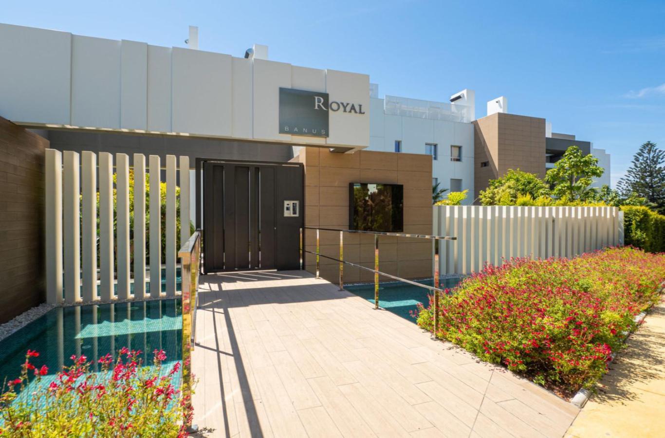 Modern Duplex Penthouse In Royal Banus Roof Top! Apartment Marbella